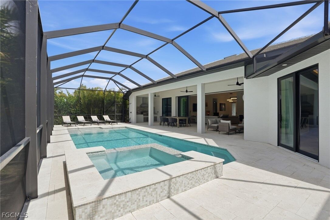 Property Photo:  5216 SW 27th Place  FL 33914 