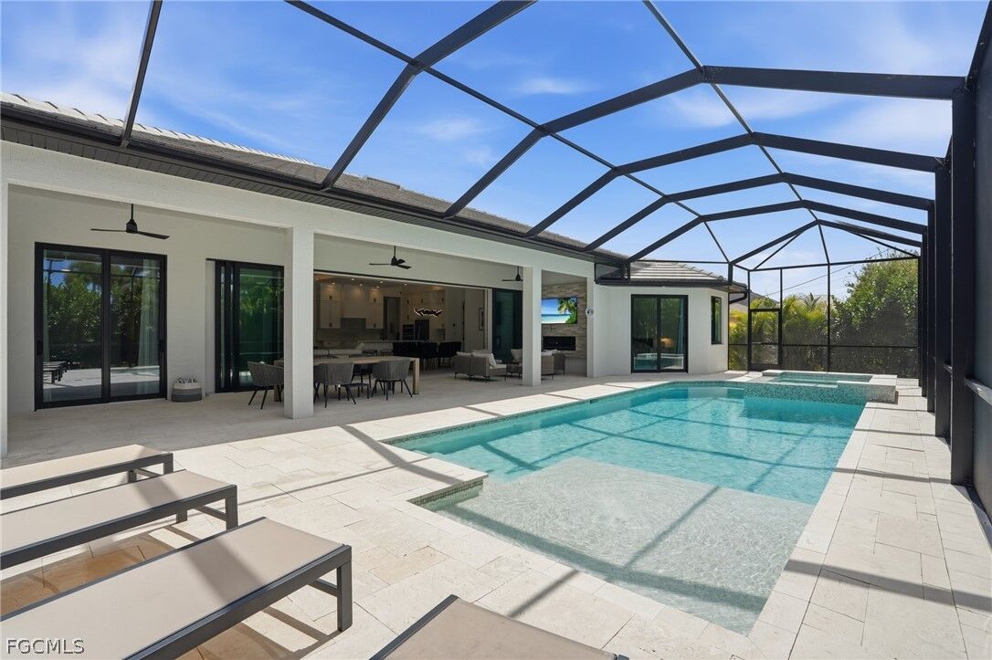 Property Photo: 5216 SW 27th Place FL 33914