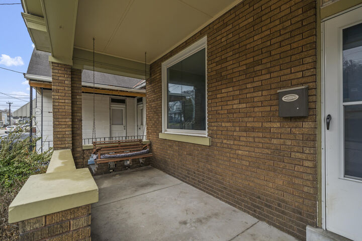 Property Photo:  1121 5th Avenue  KY 41074 