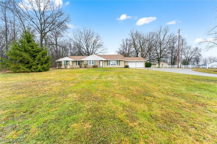 Property Photo: 11671 Green Beaver Road OH 44406