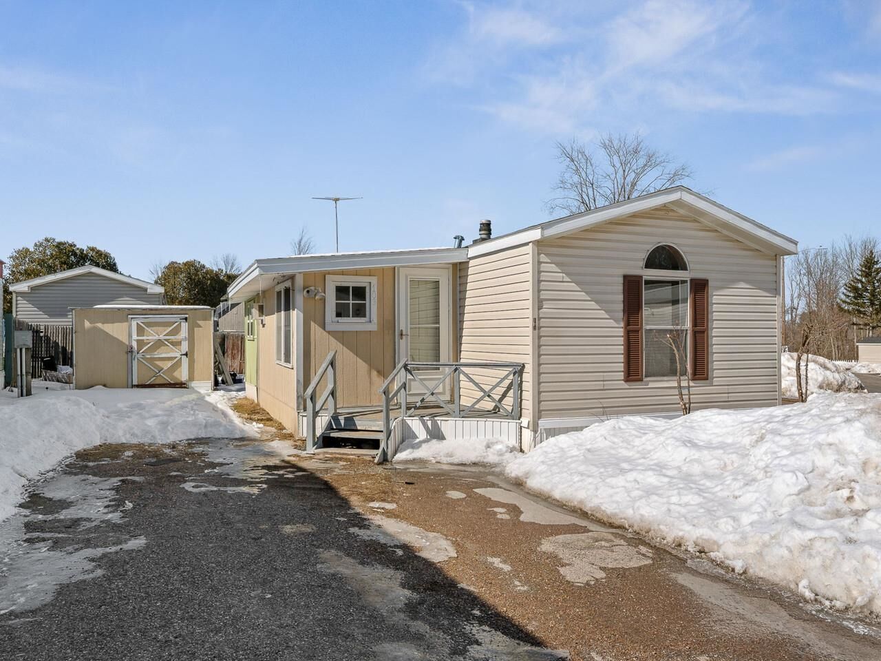 Property Photo:  103 Fourth Street  VT 05446 