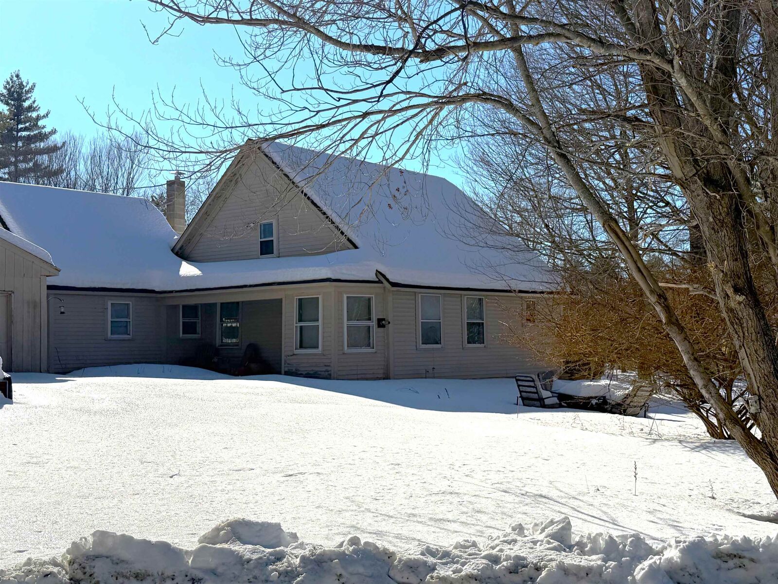 Property Photo:  116 Smith Pond Road  NH 03748 