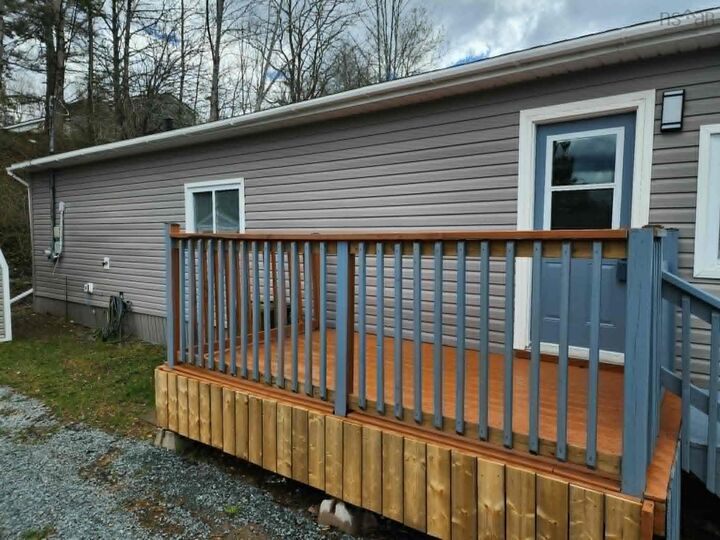 Property Photo: 9 Heather Street NS B4E 1C9