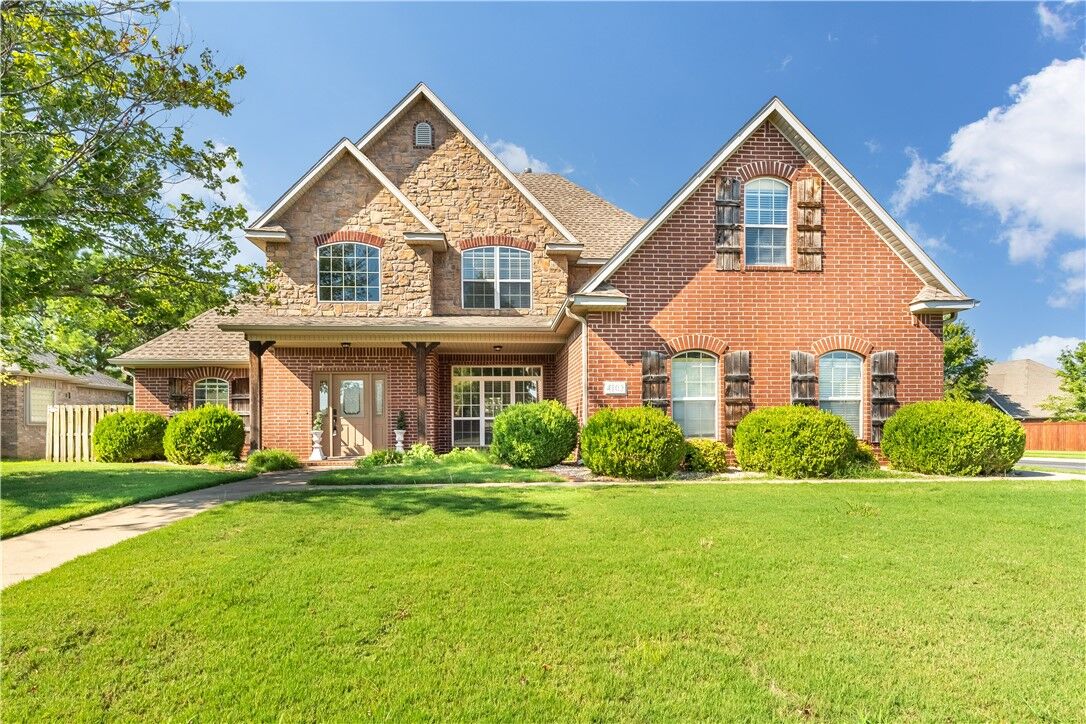 Property Photo:  4103 SE 3rd Street  AR 72712 