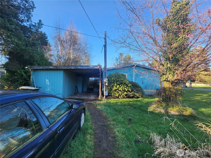 Property Photo:  2708  Trevue Avenue  WA 98512 
