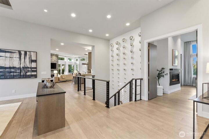 Property Photo:  18858 NE 49th Place  WA 98074 