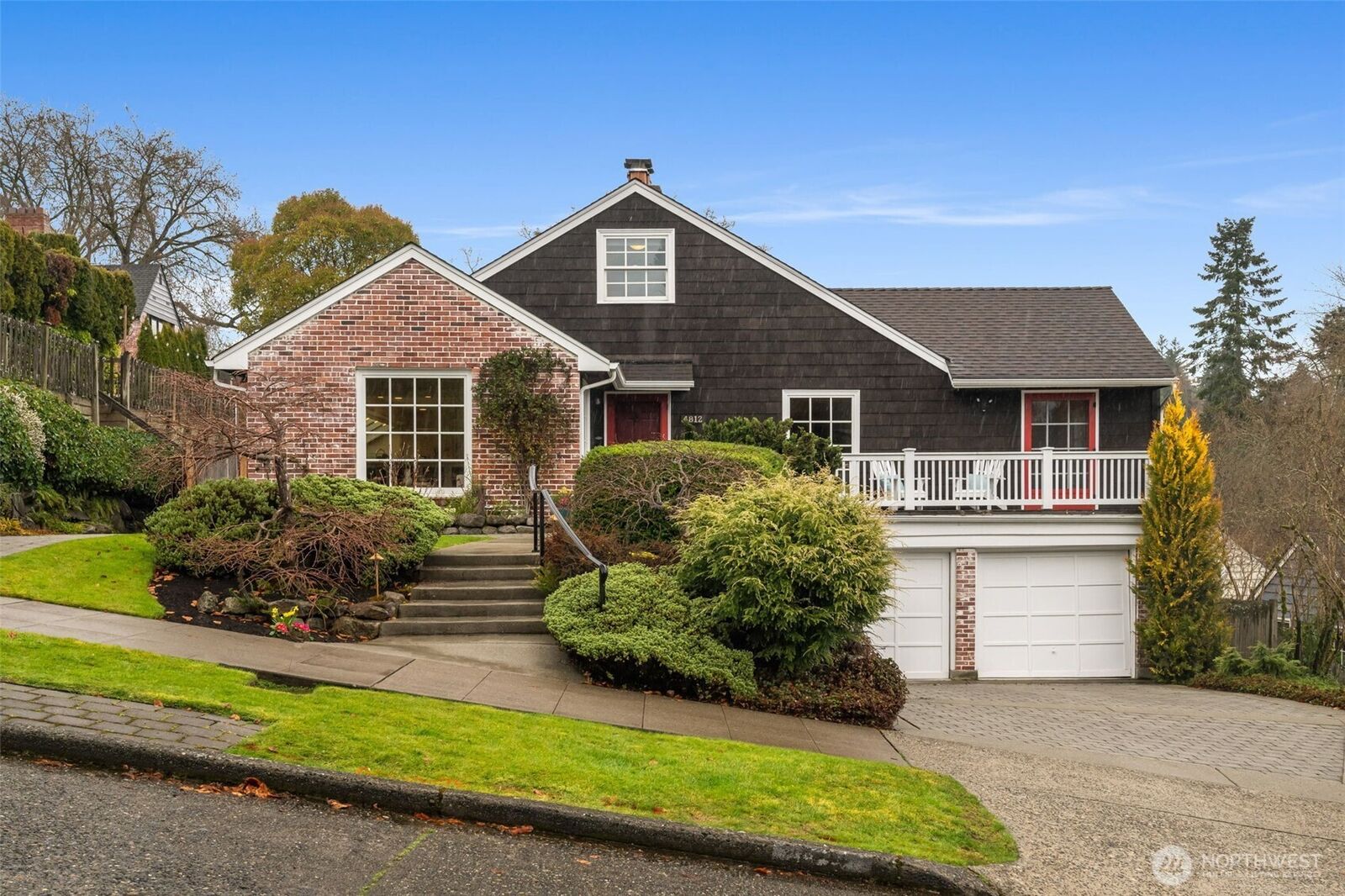 Property Photo:  4812 NE 42nd Street  WA 98105 