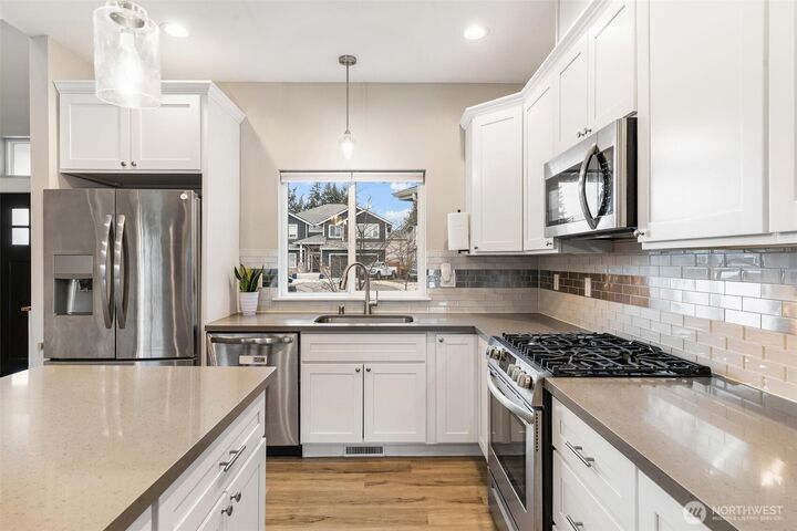 Property Photo: 8821 S L Street WA 98444