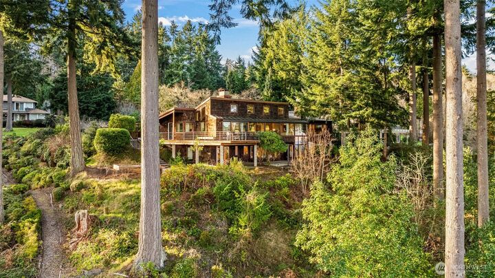 Property Photo:  406  123rd Street Ct NW  WA 98332 
