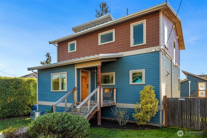 Property Photo:  5545  17th Avenue S  WA 98108 
