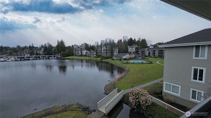 Property Photo: 395 101st Avenue SE WA 98004