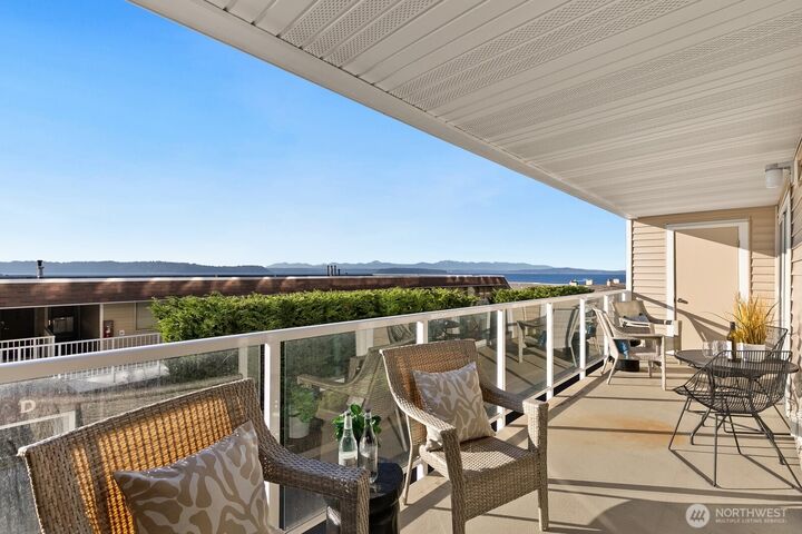 Property Photo:  10203  47th Avenue SW C5  WA 98146 