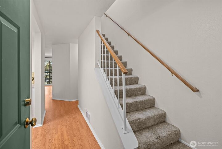 Property Photo:  8512  242nd Street SW 3  WA 98026 