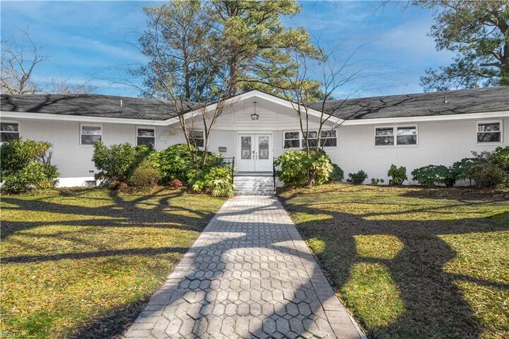 Property Photo:  7440 Decreny Cir  VA 23505 