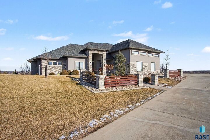 Property Photo:  8800 N Kiwanis Ave  SD 57107 