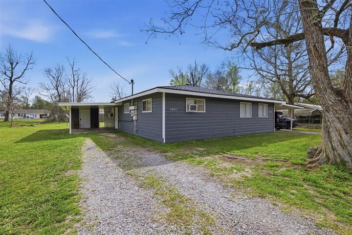 Property Photo:  3237/3241 Cedar Street  LA 70615 