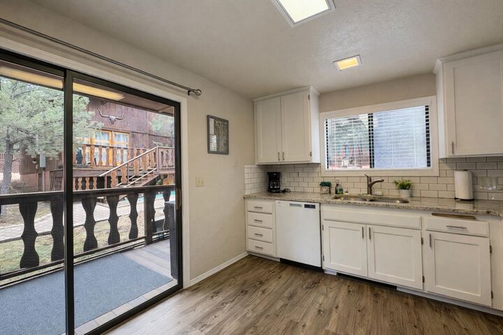 Property Photo:  42 Mammoth Mountain Rd 109  NM 87710 