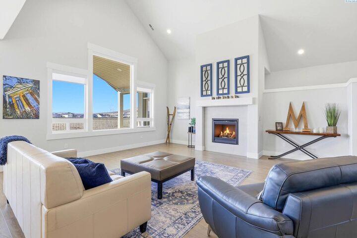 Property Photo: 2243 Legacy Lane WA 99352