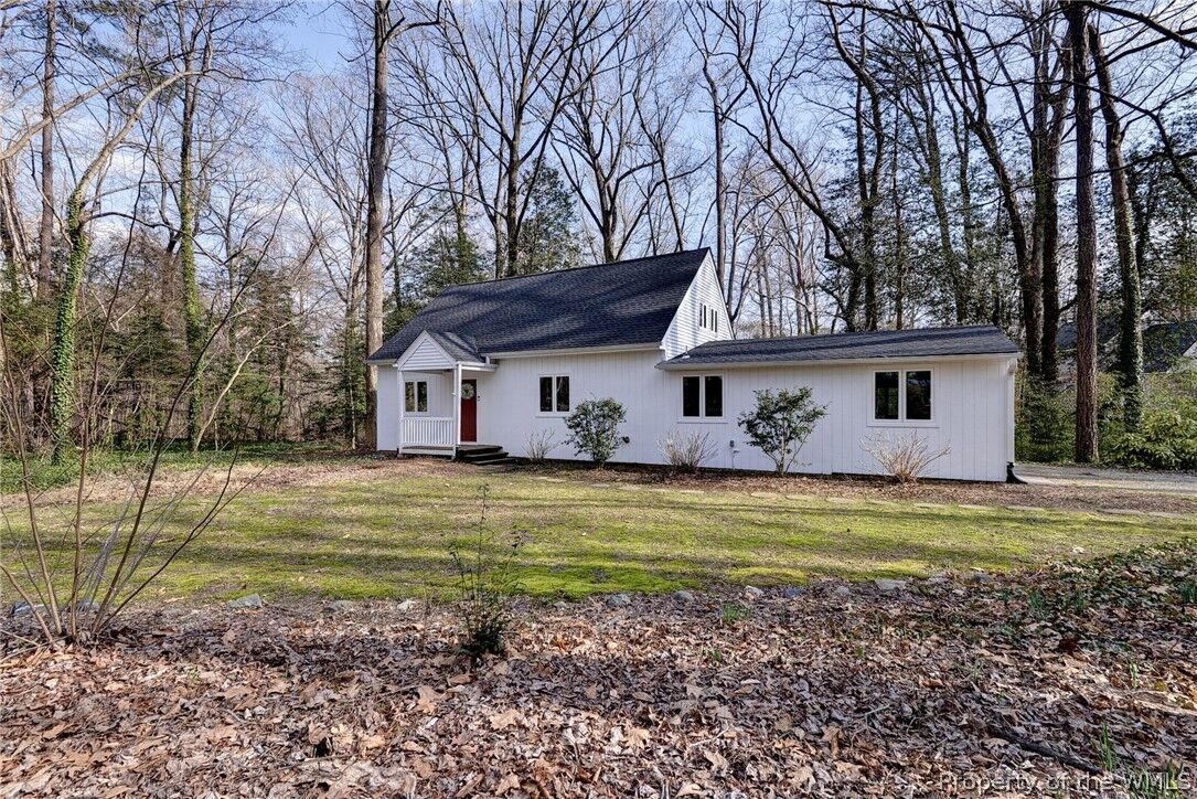 Property Photo:  130 Norman Davis Drive  VA 23168 