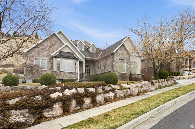 Property Photo:  609 S Parkway Dr  UT 84054 