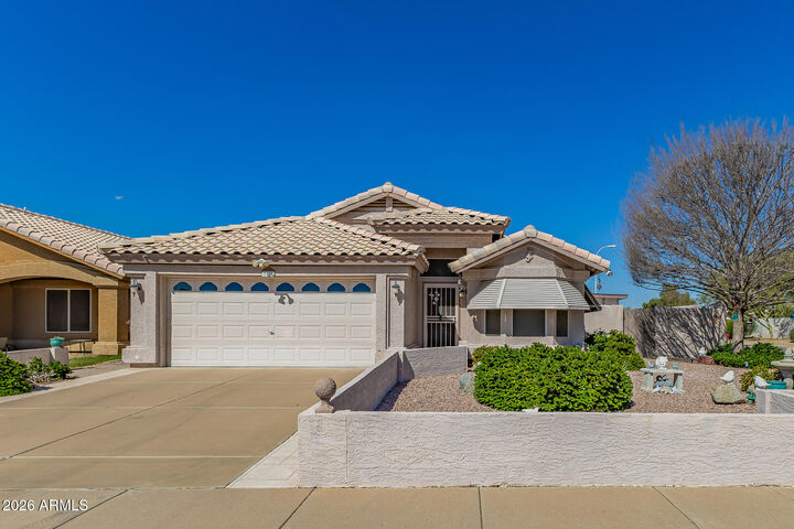 Property Photo:  8432 W Charter Oak Road  AZ 85381 