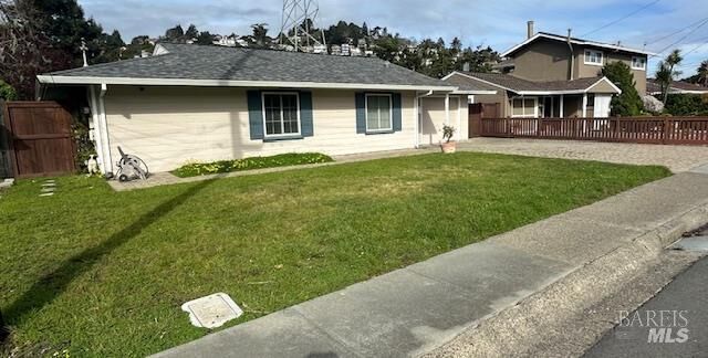 Property Photo:  206 Cardinal Road  CA 94941 
