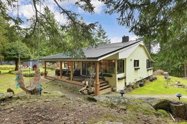 370 Campbell Bay Road — photo 1