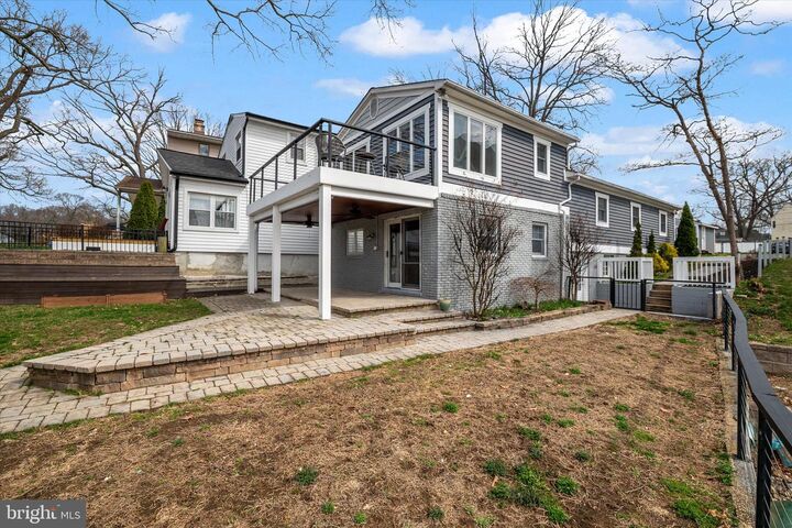 Property Photo:  306 Riverside Drive  MD 21122 