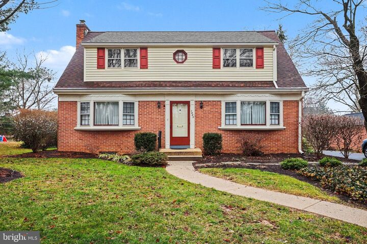 Property Photo:  1045 Grandview Boulevard  PA 17601 