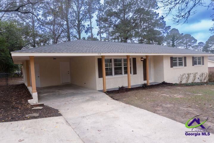 Property Photo:  113 Sandra Avenue  GA 31088 