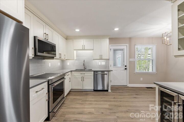 Property Photo:  4700 Walden Court  NC 28210 