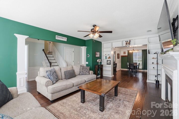 Property Photo:  236 Aylesbury Lane  NC 28079 