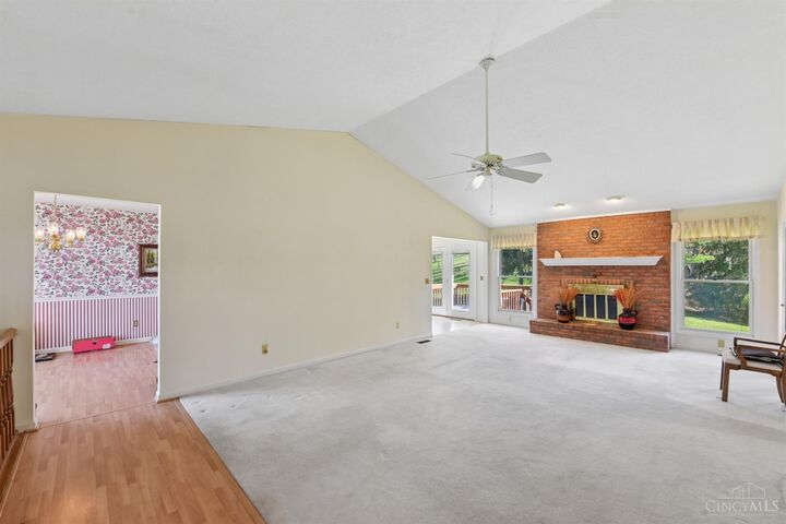 Property Photo:  4467 Oakville Drive  OH 45211 