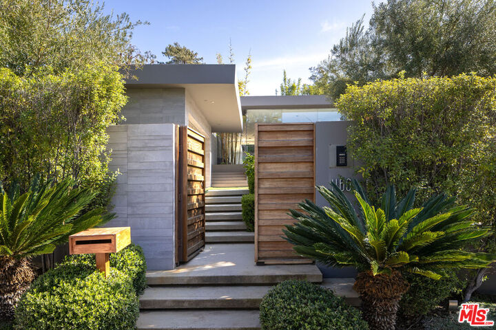 Property Photo:  1166 Angelo Dr  CA 90210 