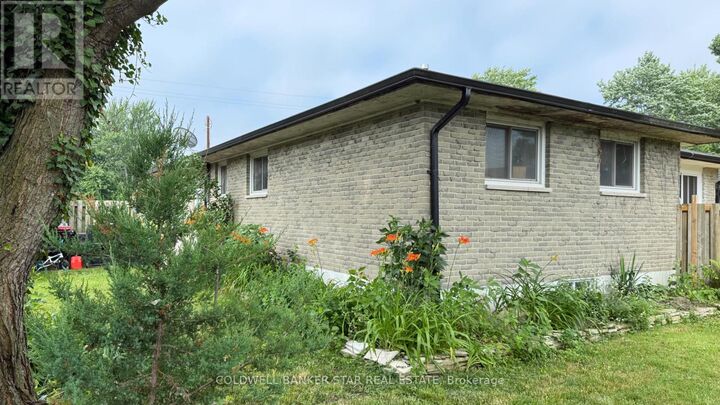 Property Photo:  109 A Victoria Street  ON N0L 1M0 