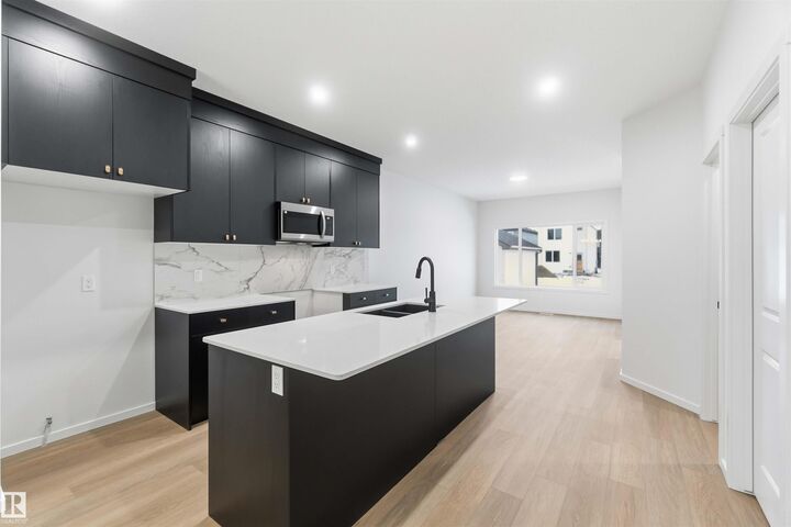 Property Photo: 8652 Edgemont Link NW AB T6M 3G4