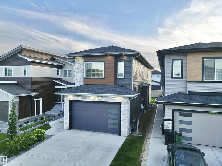 Property Photo: 1836 22 Street NW AB T6T 2M5