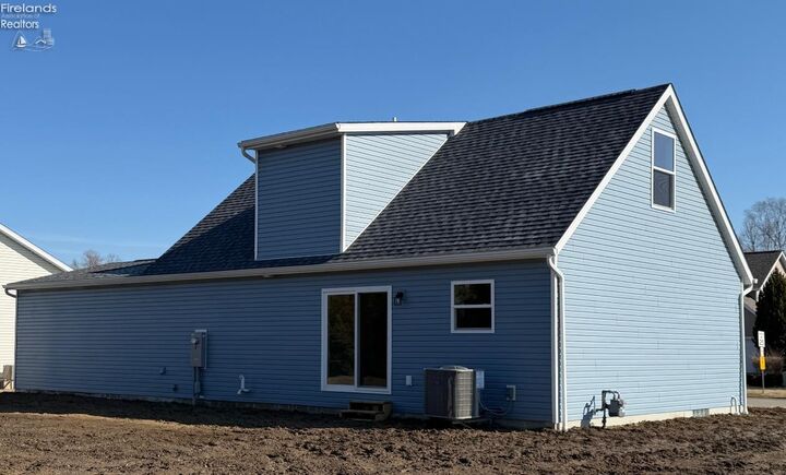 Property Photo:  2707 Highland Drive  OH 44870 