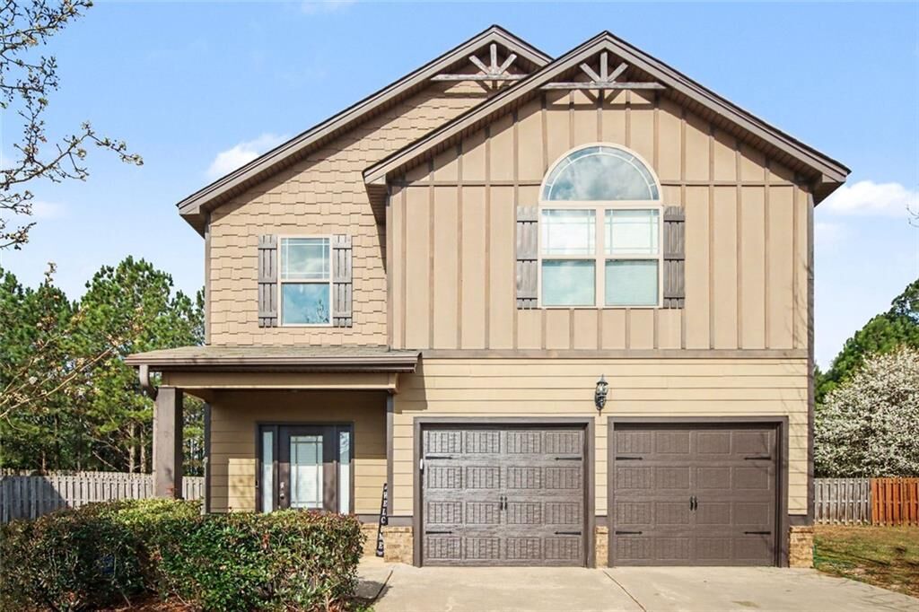 Property Photo: 767 Effendi Place GA 30213