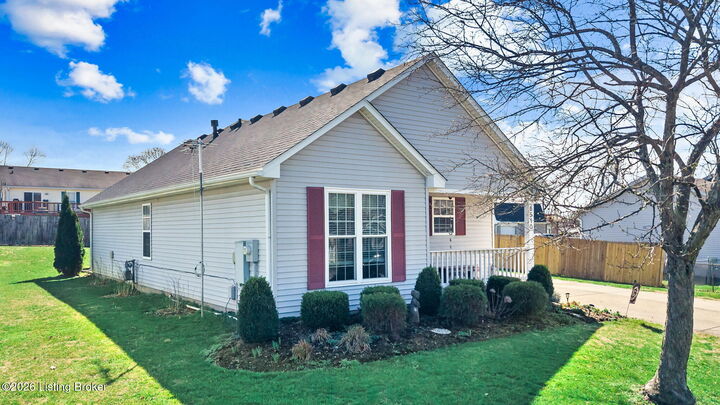 Property Photo:  6510 Five Forks Dr  KY 40056 