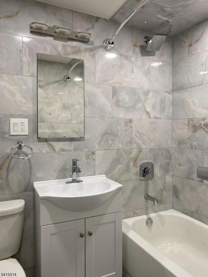 Property Photo:  173 S Orange Ave 3F  NJ 07079 