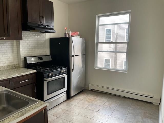 Property Photo:  72 Martin Luther King Jr Dr 3  NJ 07305 