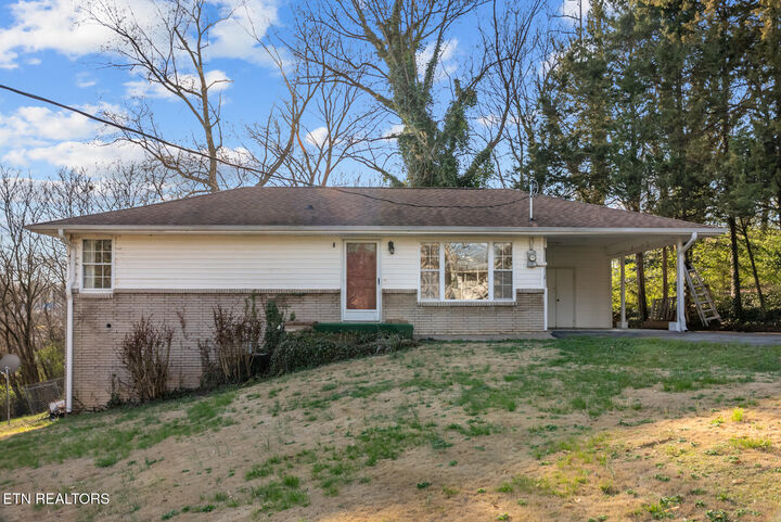 Property Photo: 121 Bettis Lane TN 37763