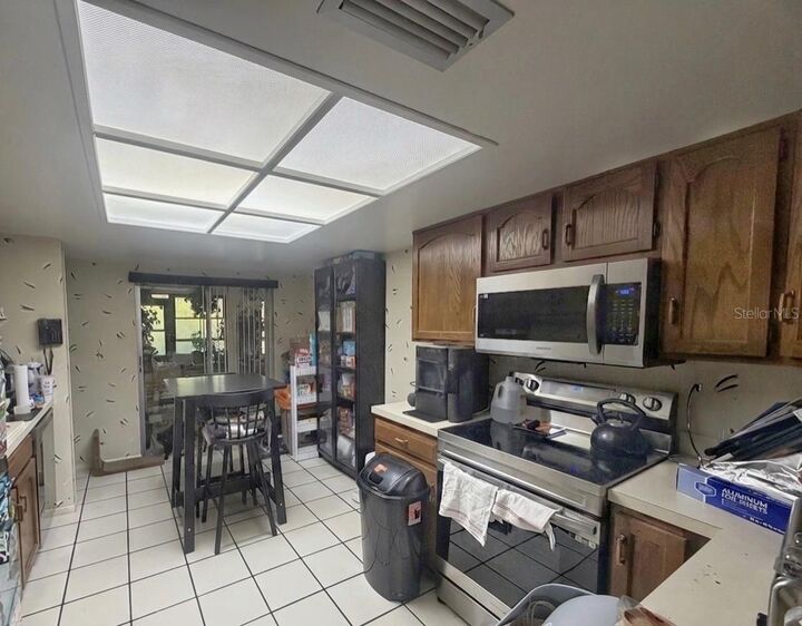 Property Photo:  3443 Baronne Court  FL 33761 