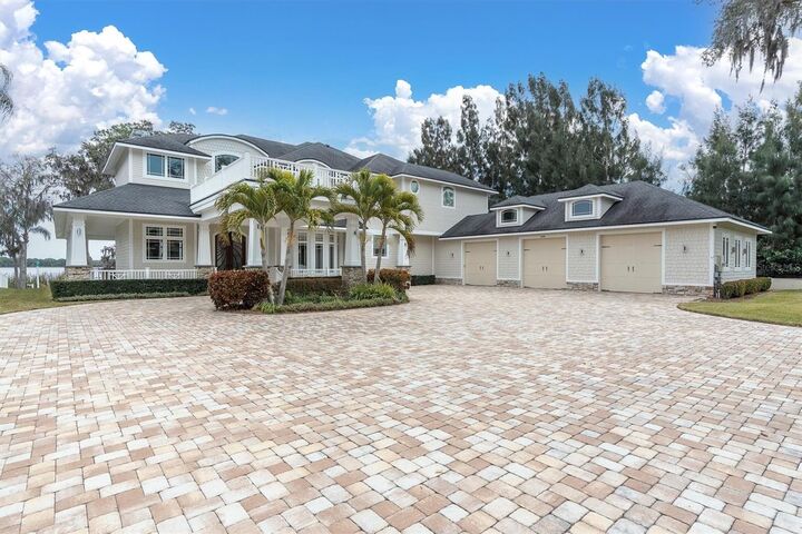 Property Photo: 4650 Ridge View Road FL 34684