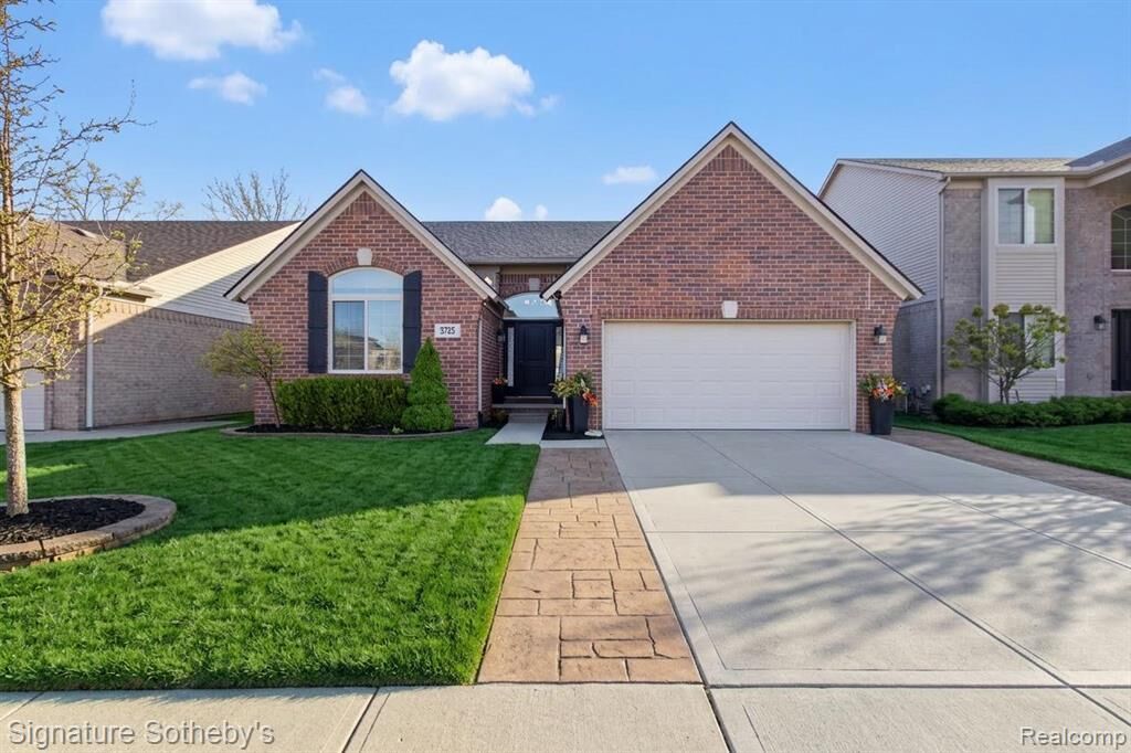 Property Photo: 5735 Gregory Drive MI 48317 2813