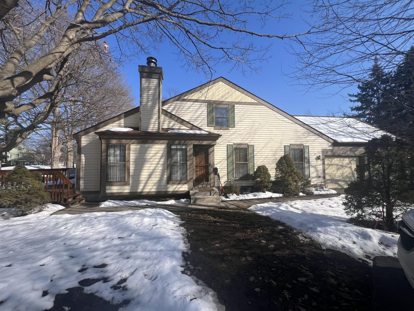 Property Photo:  2253 Edington Drive SE  MI 49508 
