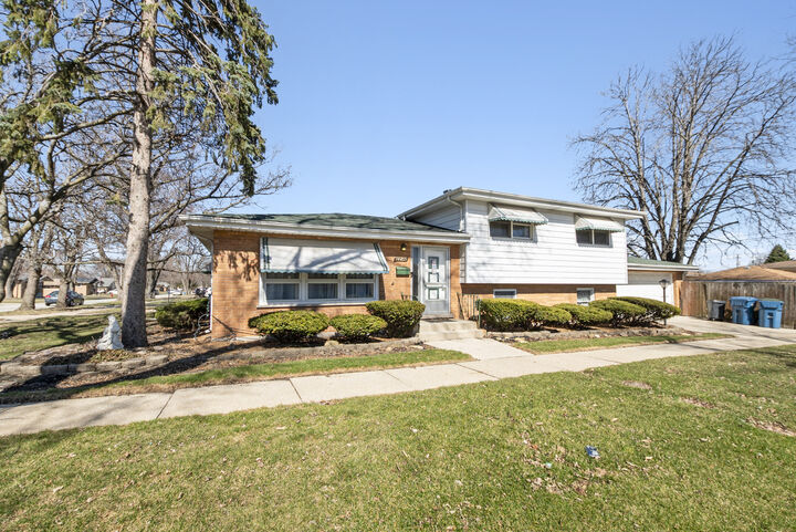 Property Photo:  14455 Kedvale Avenue  IL 60445 