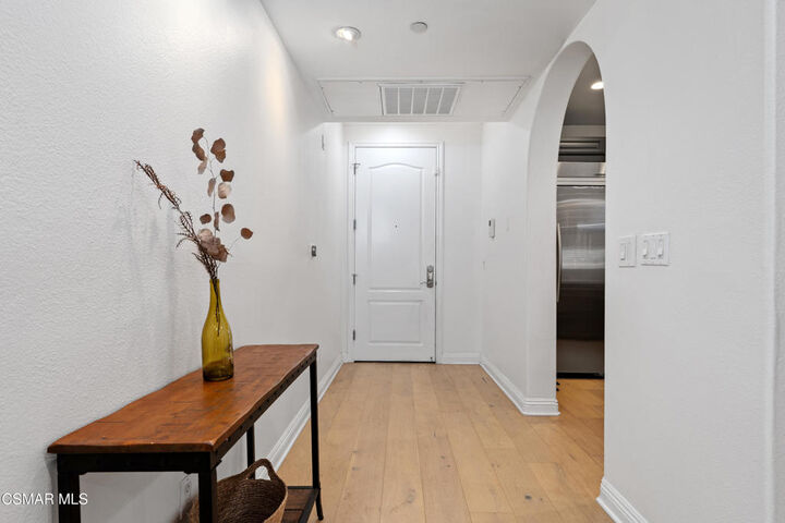 Property Photo:  4805 Bellflower Avenue 108  CA 91601 
