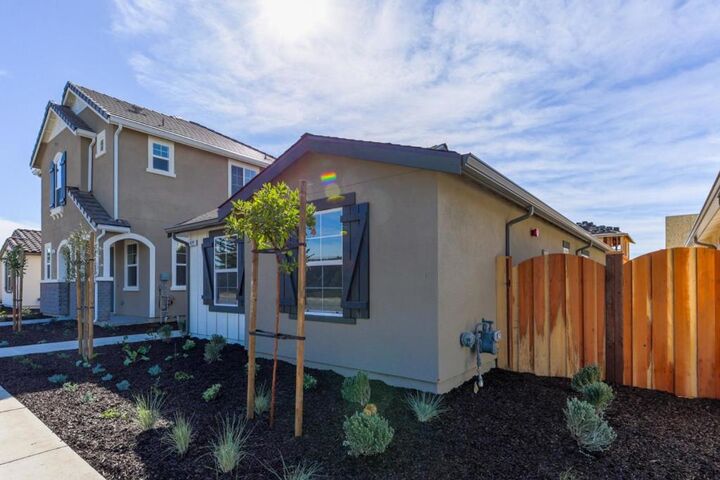 Property Photo:  626 Carmel Avenue  CA 93933 